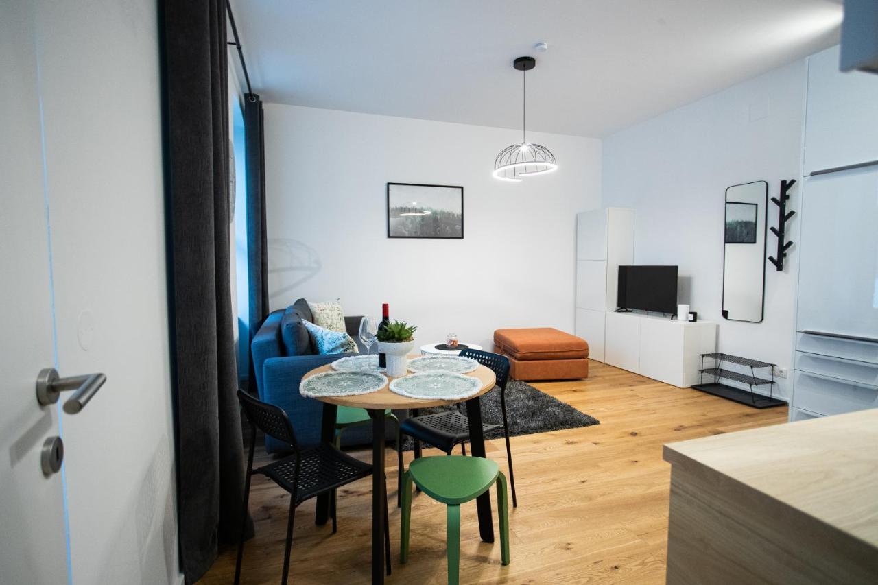 Stilvolles Apartment Viena Exterior foto