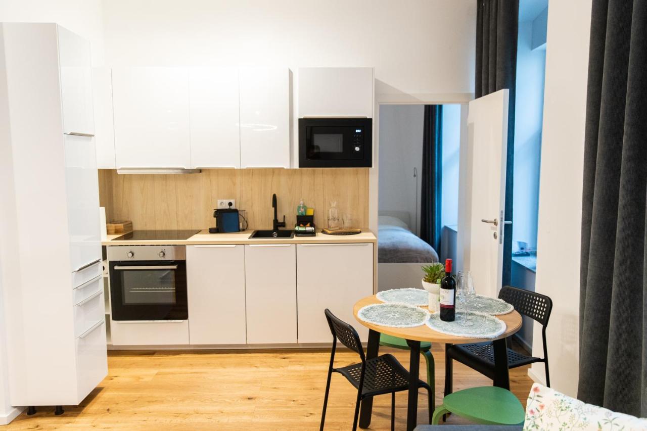 Stilvolles Apartment Viena Exterior foto